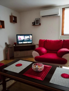 Apartman 053